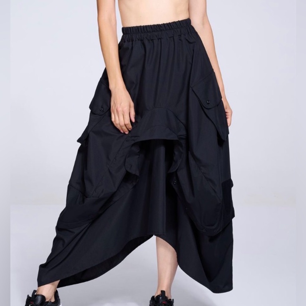 Wolf & Badger Black Cargo Skirt